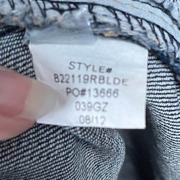 dELiA*s Bailey Jean Bootcut Distressed Size 7/8 - Picture 11 of 12